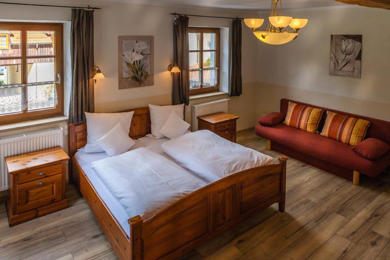 Landhotel Kahrmuehle Pressath Extérieur photo