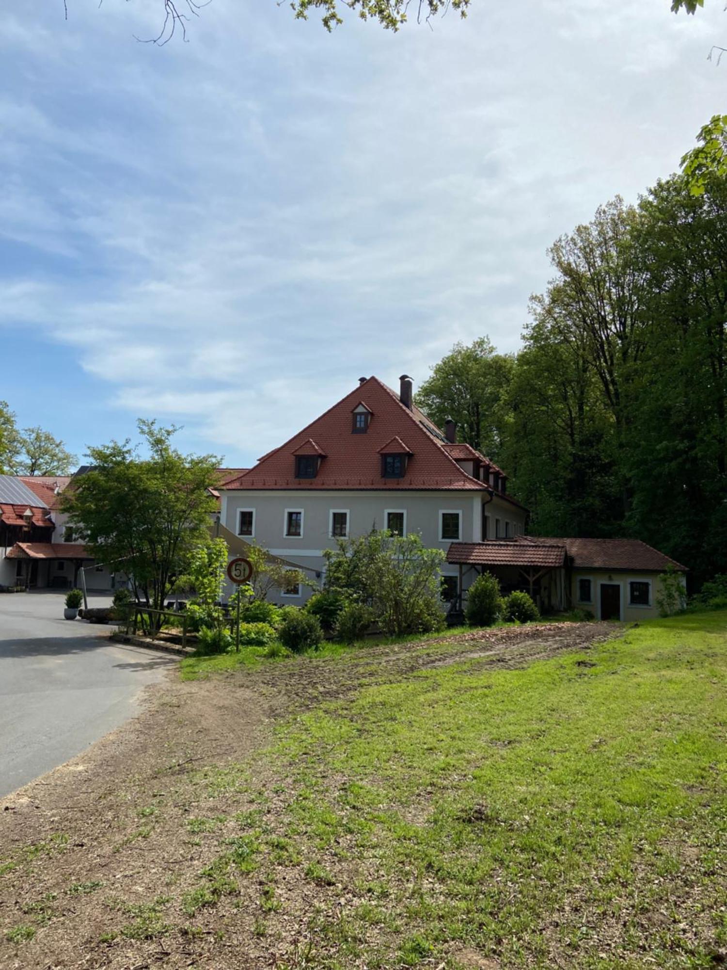 Landhotel Kahrmuehle Pressath Extérieur photo
