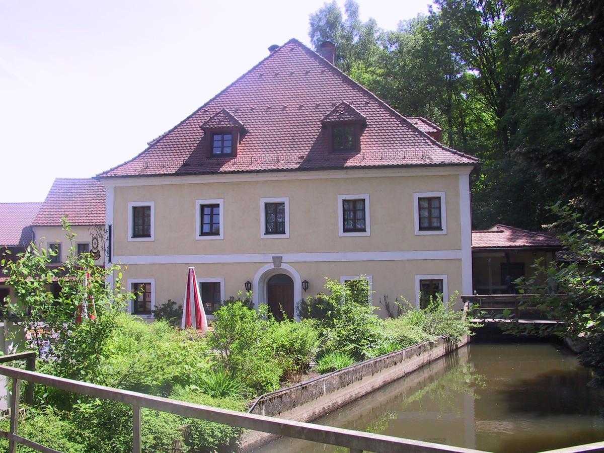 Landhotel Kahrmuehle Pressath Extérieur photo